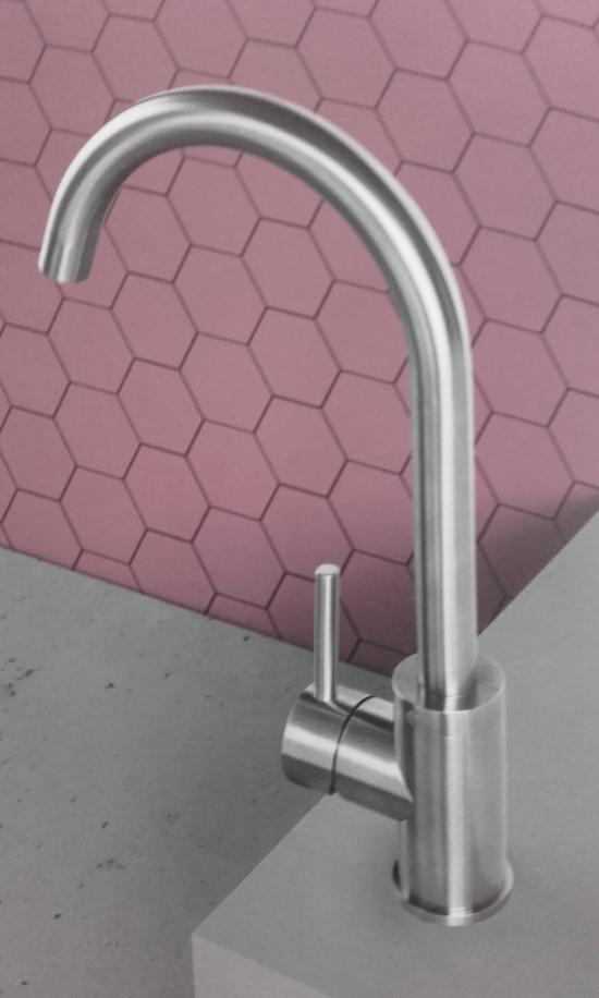 MISCELATORE LAVELLO STEEL IN ACCIAIO BOCCA ALTA GIREVOLE