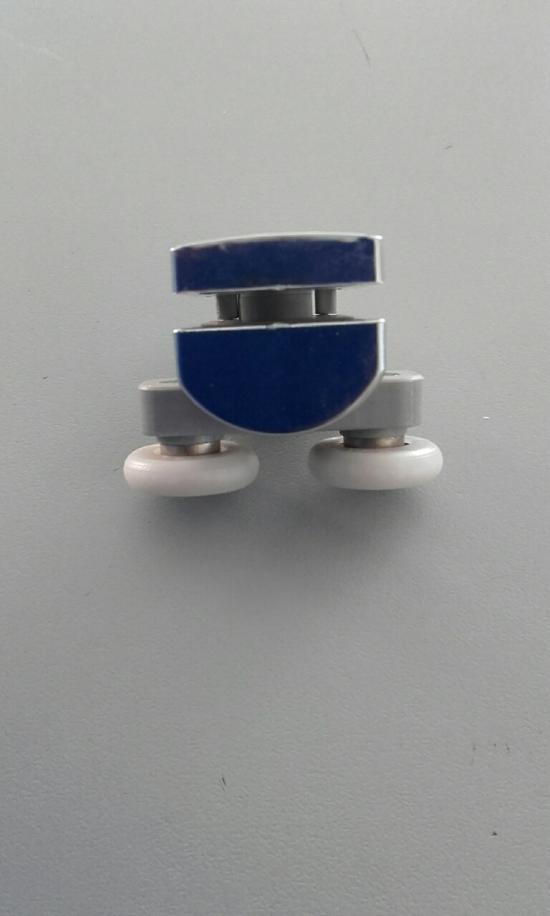 RICAMBIO CARRELLO RUOTE CUSCINETTI BOX DOCCIA ANTE  SGANCIABILI SPADO PER VETRO 6MM