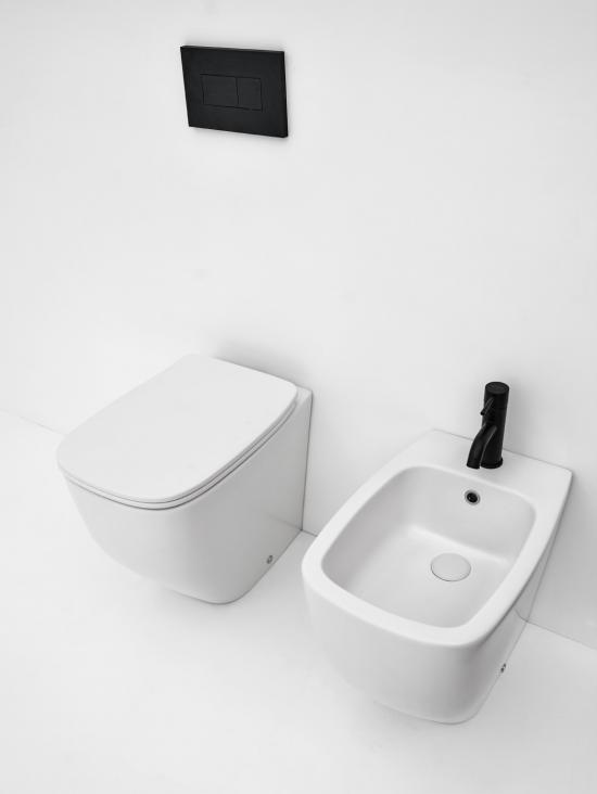 SANITARI A TERRA FILO MURO WHITE JAM BIANCO MATT WC+SEDILE SOFT CLOSE+BIDET