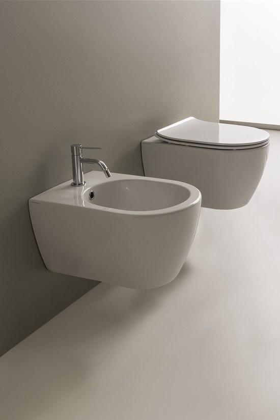 SANITARI SOSPESI MOON WC+SEDILE SOFT CLOSE+BIDET BIANCHI