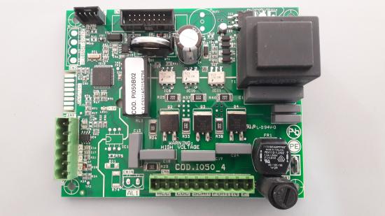 SCHEDA MADRE ELETTRONICA CENTRALINA DI CONTROLLO SERIE I050_4 PER STUFA  A PELLET VULCANIA O SIMILARI