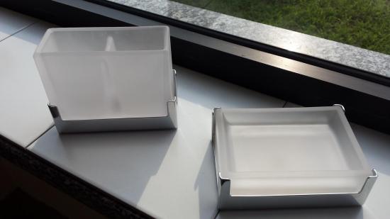 SET ACCESSORI DA APPOGGIO PORTA SAPONE + PORTA BICCHIERE VIP VETRO ACIDATO ACCIAIO CROMO